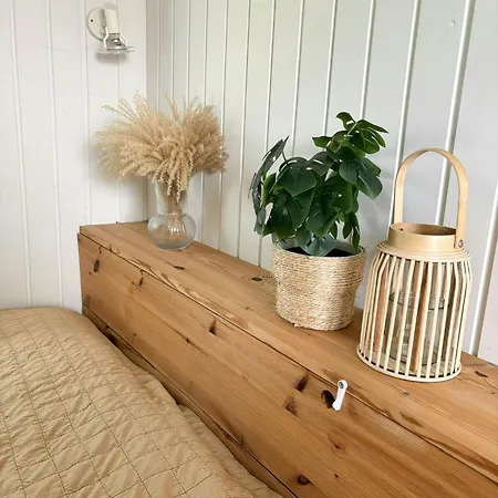 Charming Just 450 M From The Water 度假居