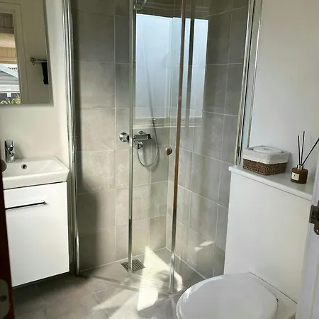 度假居 Charming Just 450 M From The Water