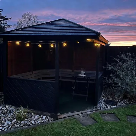 Charming Just 450 M From The Water * Torreso